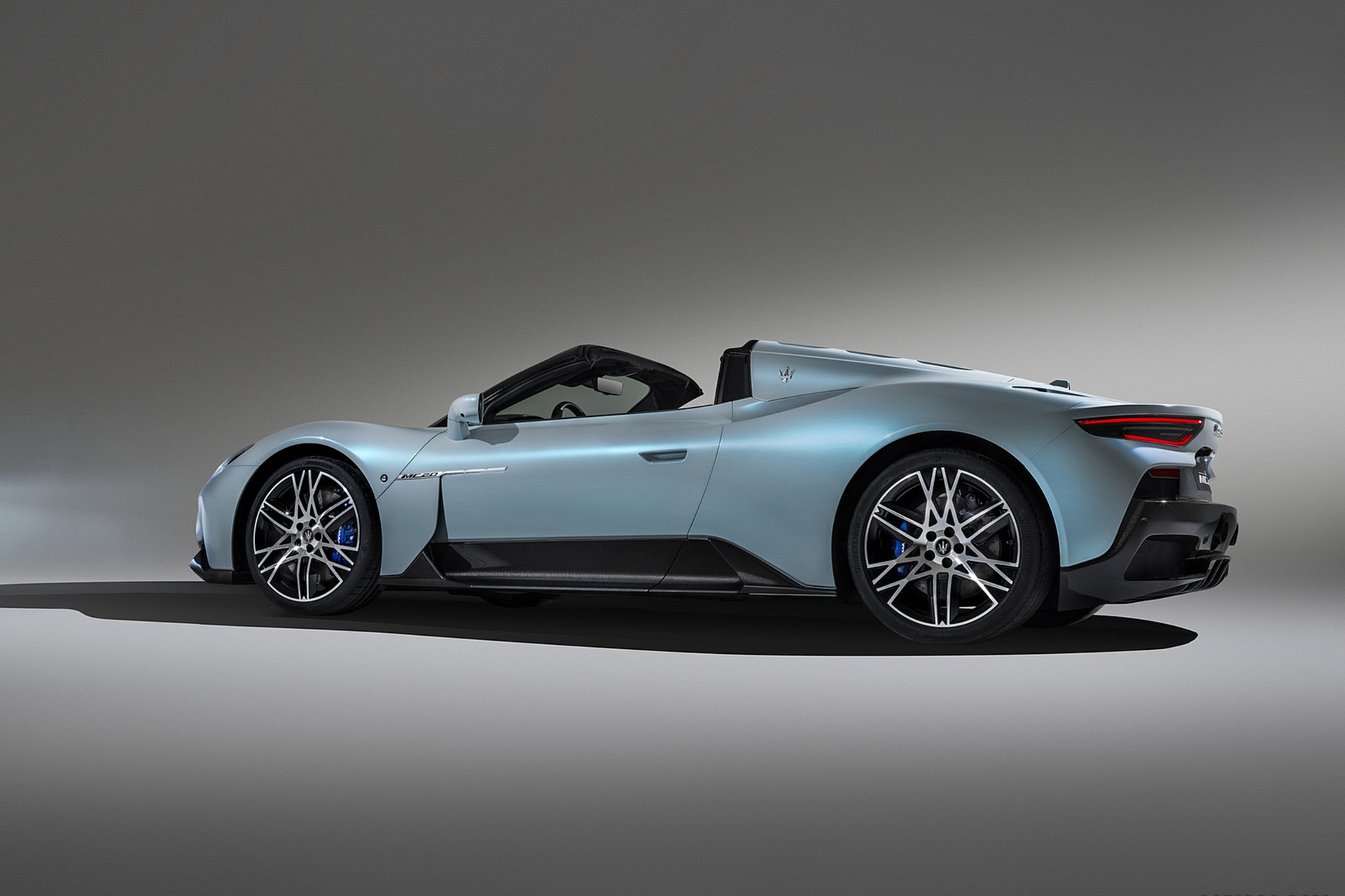 Download 2023 Maserati MC20 Cielo - Side HD Wallpaper 1921x1281 #64