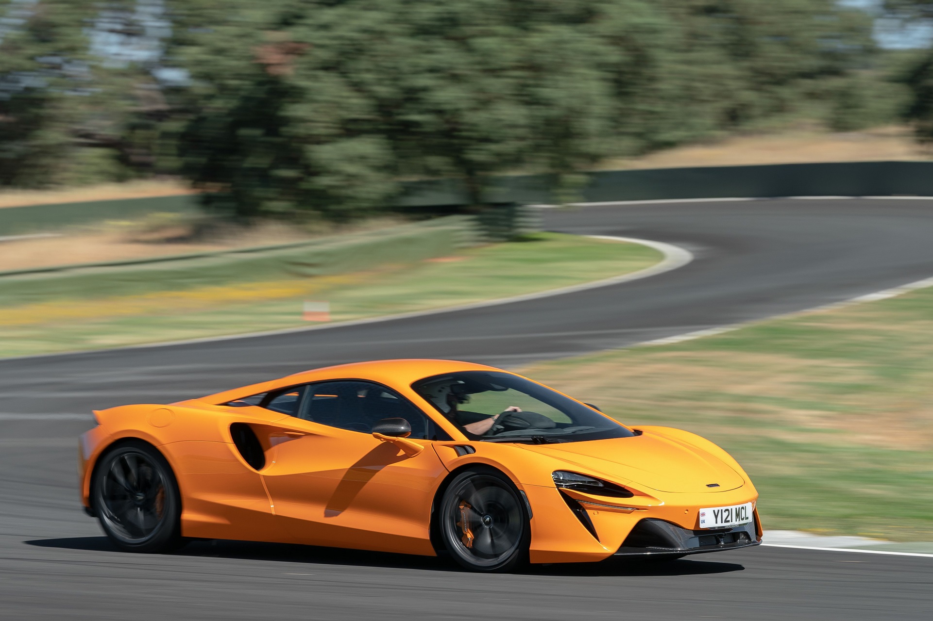 Download 2023 McLaren Artura - Front Three-Quarter HD Wallpaper 1921x1280 #49