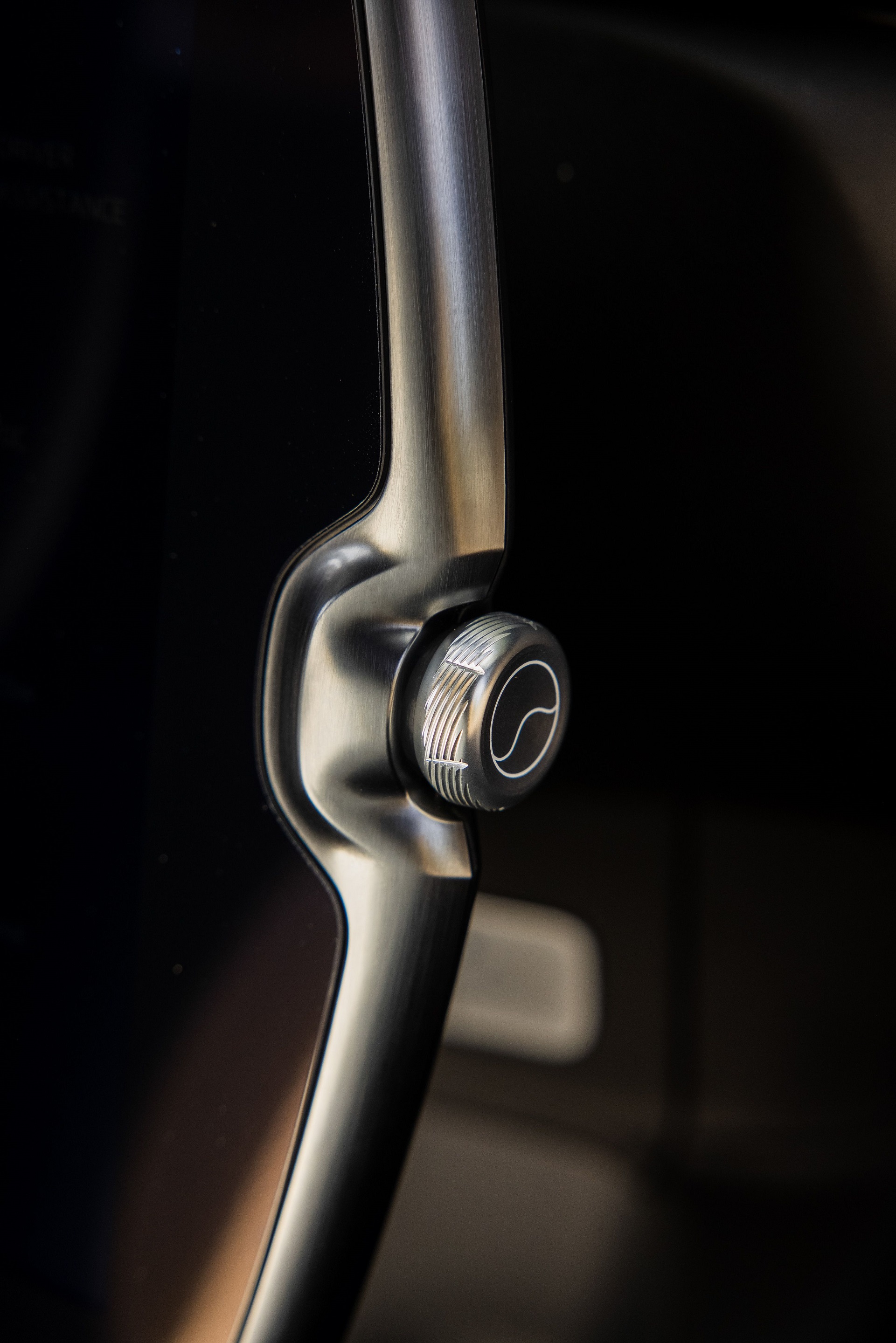 Download 2023 McLaren Artura - Interior, Detail HD Phone Wallpaper 1921x2881 #28