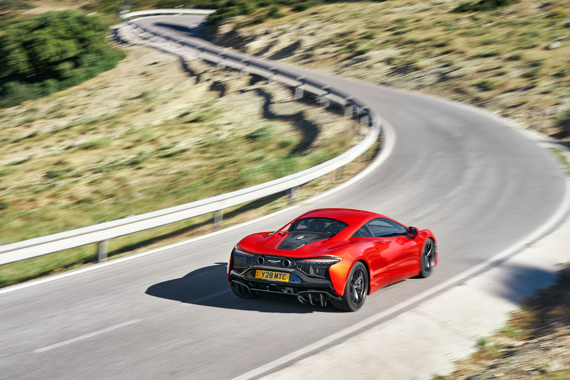 Download 2023 McLaren Artura - Rear Three-Quarter HD Wallpaper 1921x1280 #35