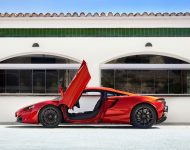 2023 McLaren Artura - Side Wallpaper 190x150