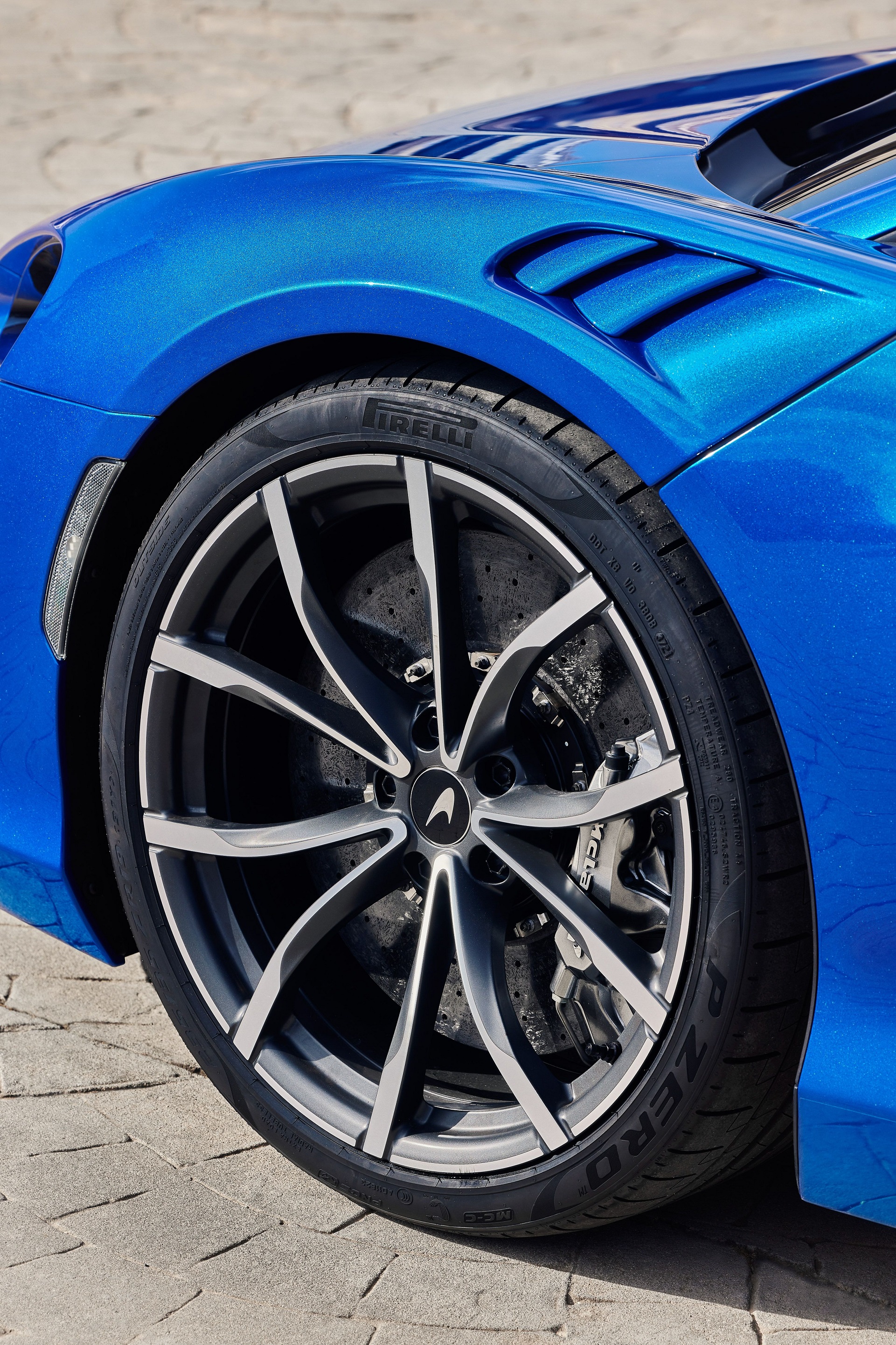 Download 2023 McLaren Artura - Wheel HD Phone Wallpaper 1921x2881 #10