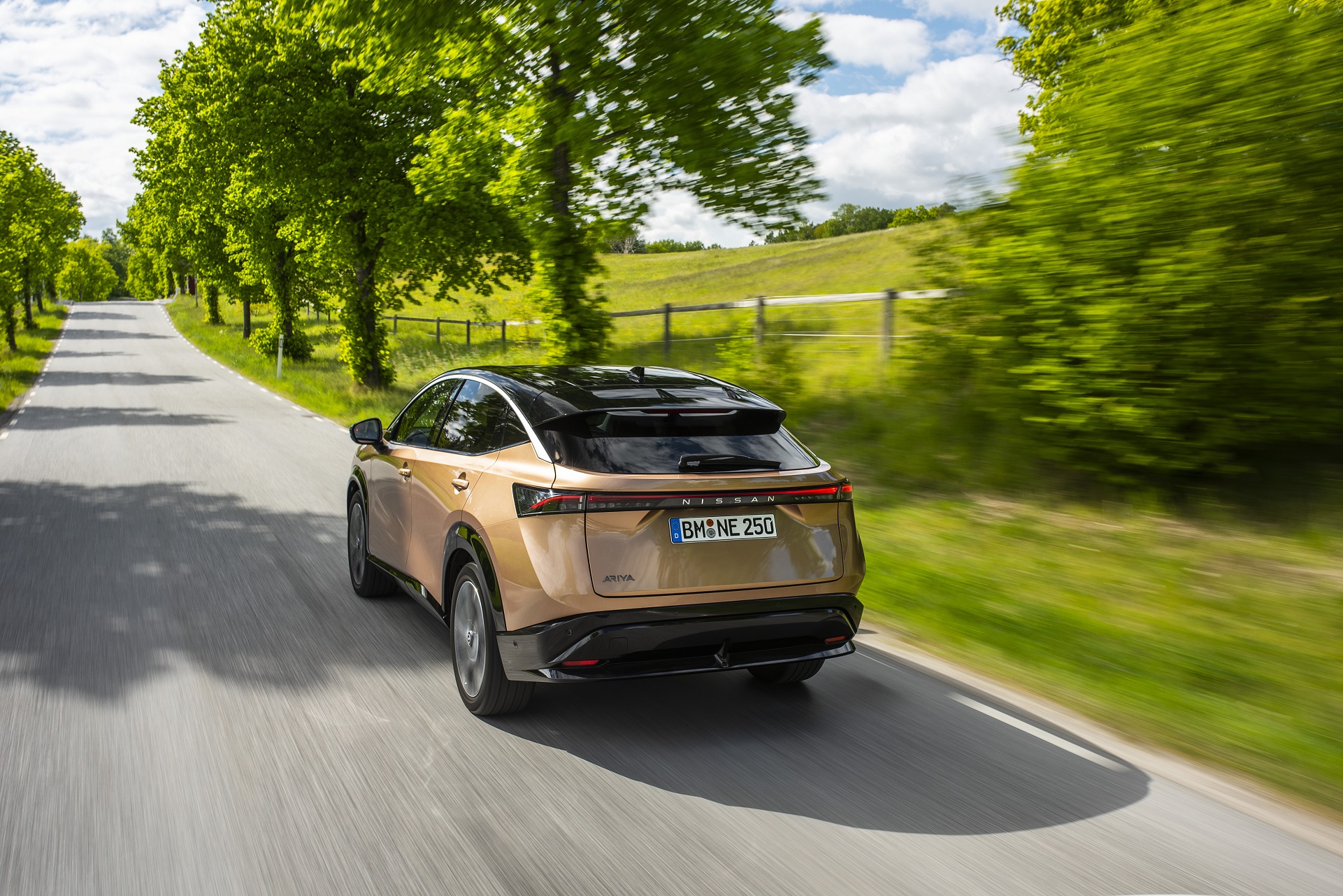 Download 2023 Nissan Ariya - Rear HD Wallpaper 1921x1281 #12