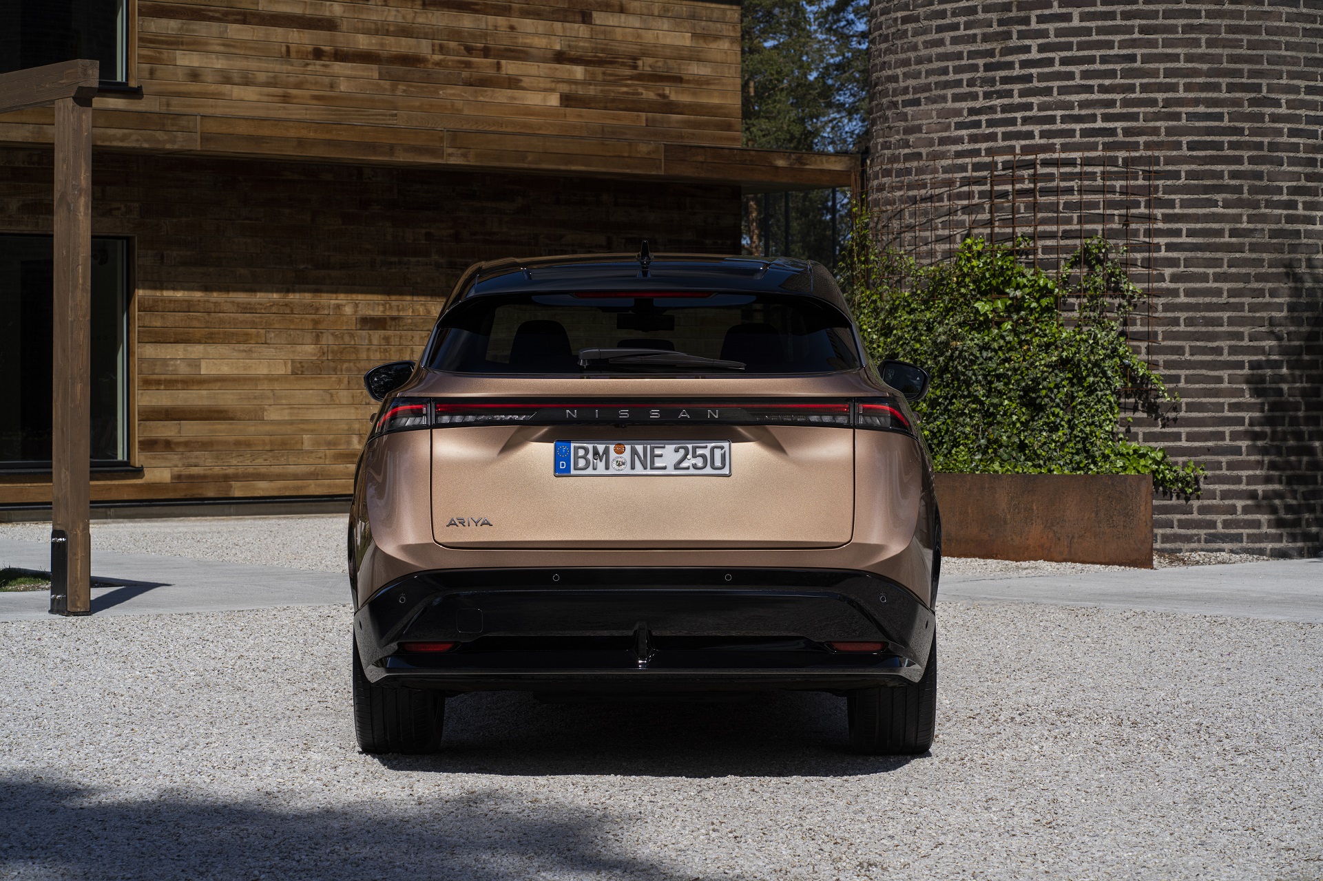 Download 2023 Nissan Ariya - Rear HD Wallpaper 1921x1280 #35