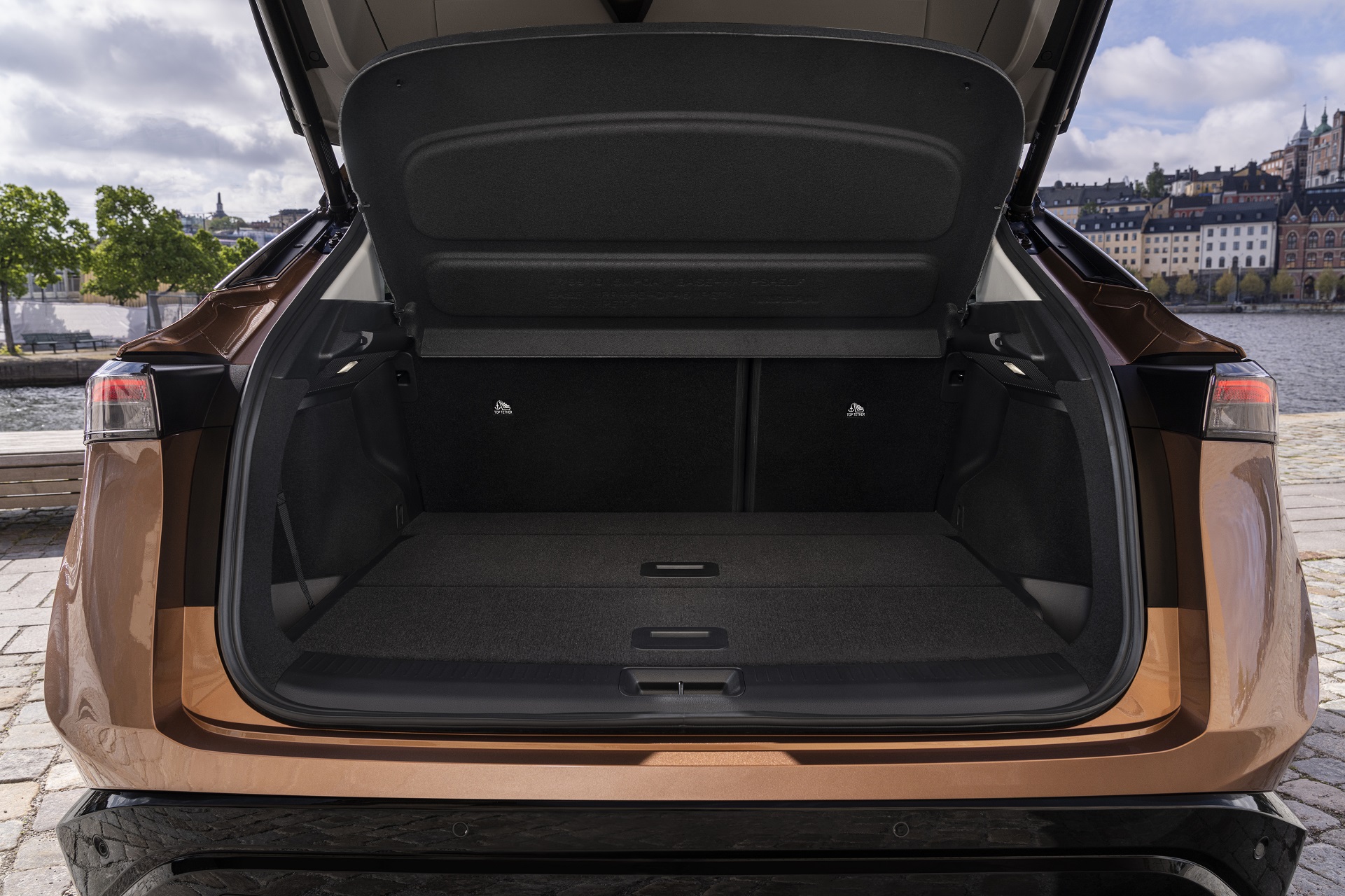 Download 2023 Nissan Ariya - Trunk HD Wallpaper 1921x1280 #60