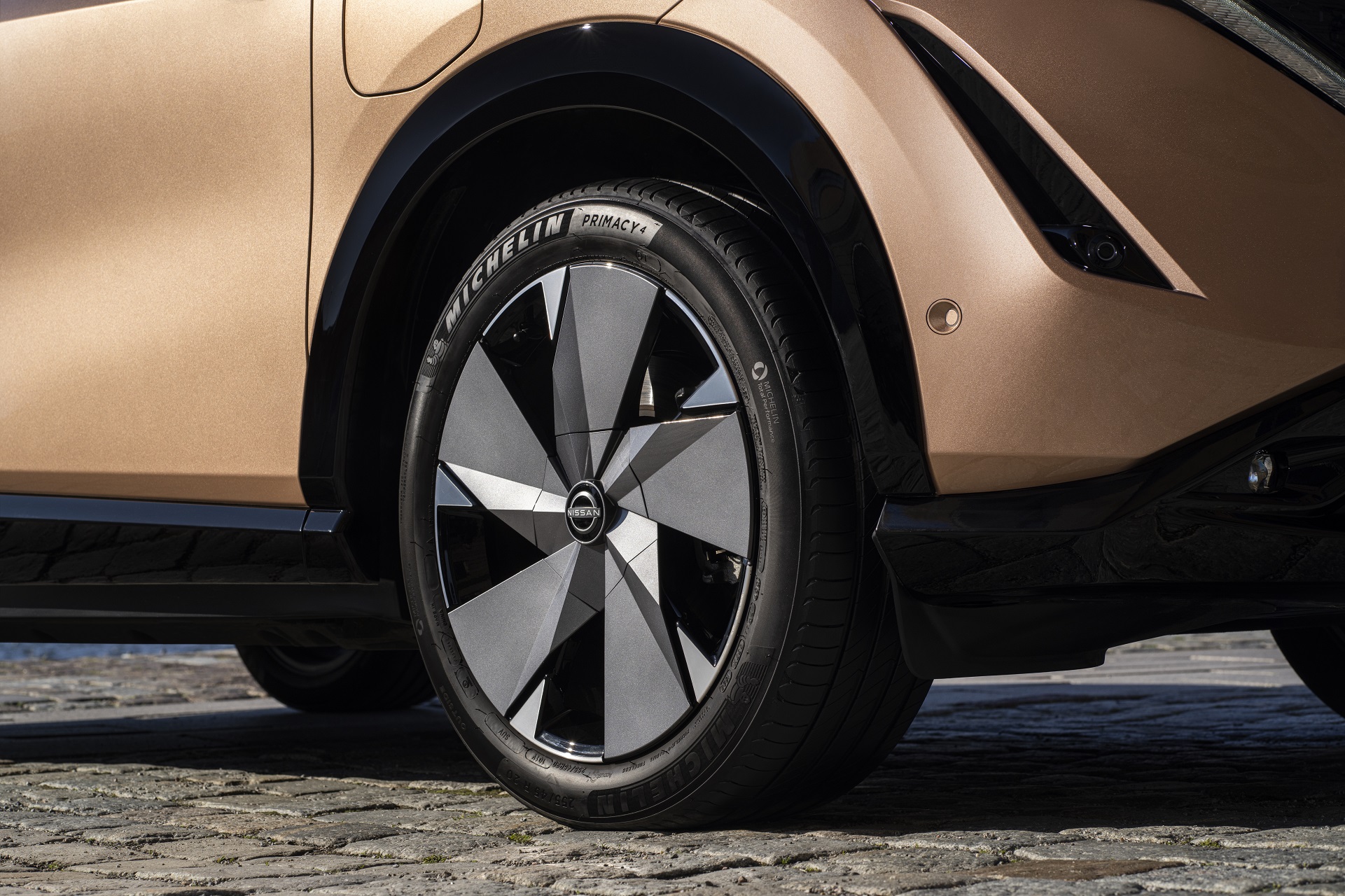 Download 2023 Nissan Ariya - Wheel HD Wallpaper 1921x1280 #39
