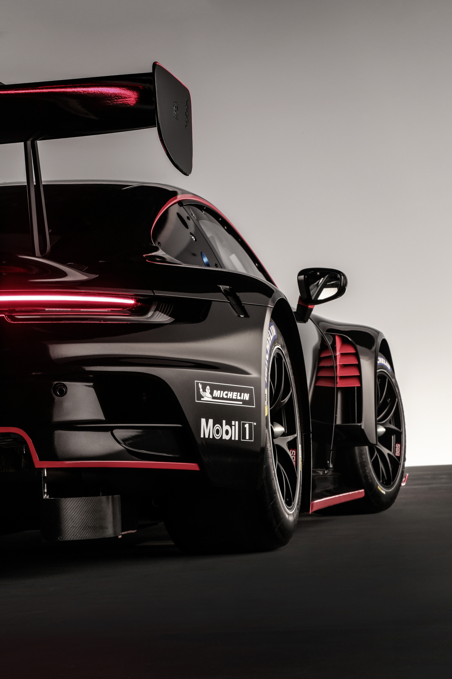 Download 2023 Porsche 911 GT3 R - Detail HD Phone Wallpaper 1920x2880 #18