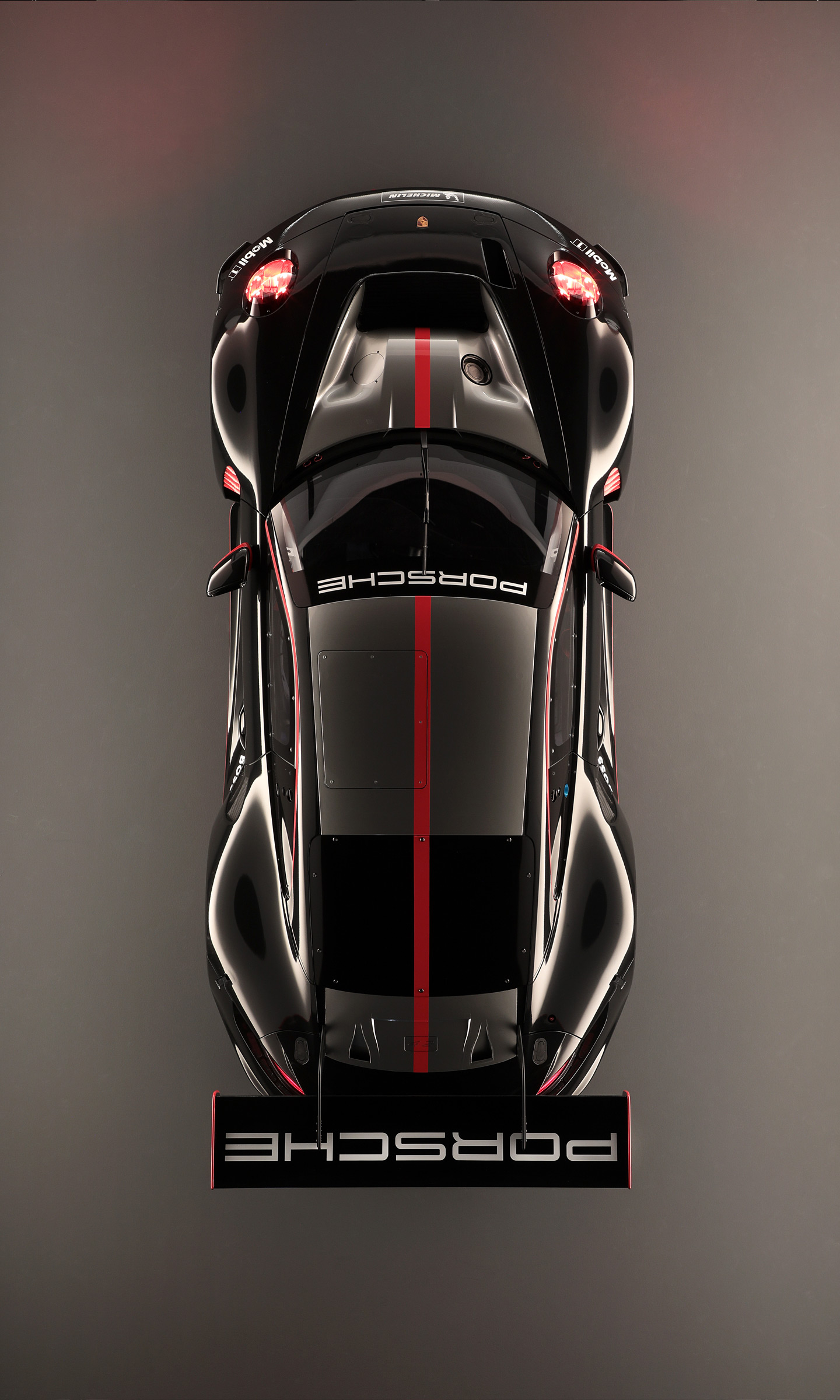 Download 2023 Porsche 911 GT3 R - Top HD Phone Wallpaper 1440x2400 #15