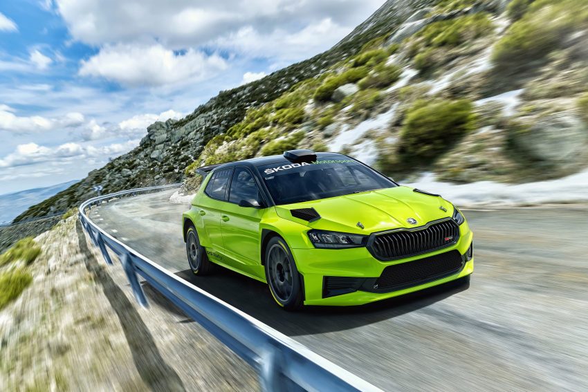 2023 Skoda Fabia RS Rally2 - Front Three-Quarter Wallpaper 850x567 #2