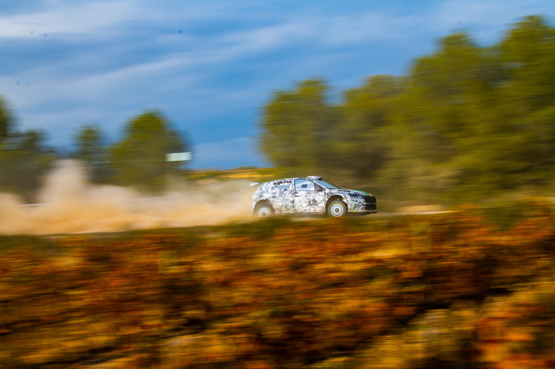 Download 2023 Skoda Fabia RS Rally2 - Off-Road HD Wallpaper 1921x1280 #92