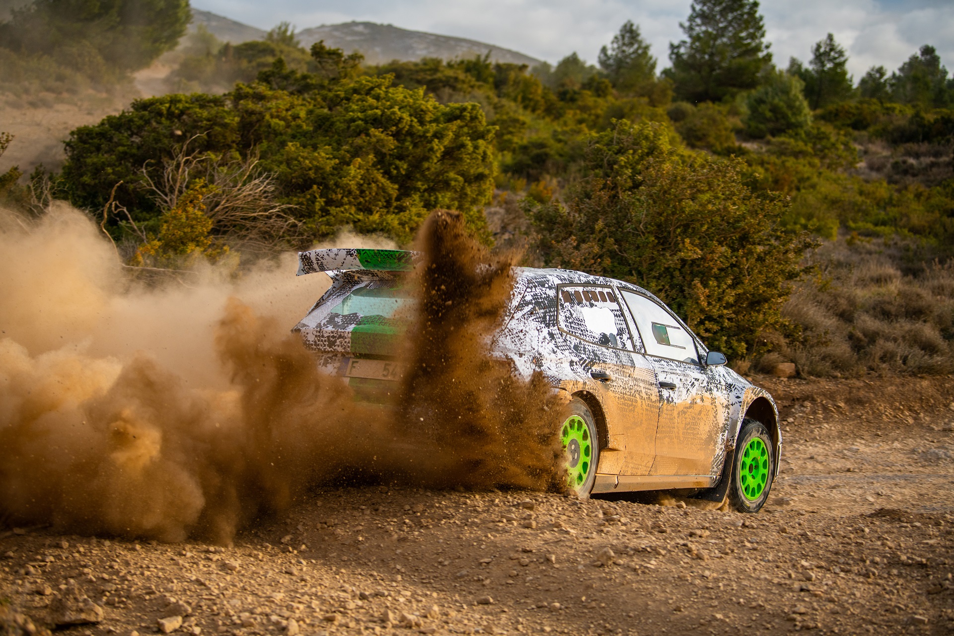 Download 2023 Skoda Fabia RS Rally2 - Off-Road HD Wallpaper 1921x1280 #51