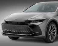 2023 Toyota Crown Crossover Limited - Front Wallpaper 190x150