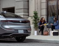 2023 Toyota Crown Crossover Limited - Rear Wallpaper 190x150