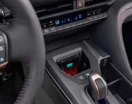 2023 Toyota Crown Crossover Platinum - Interior, Detail Wallpaper 190x150