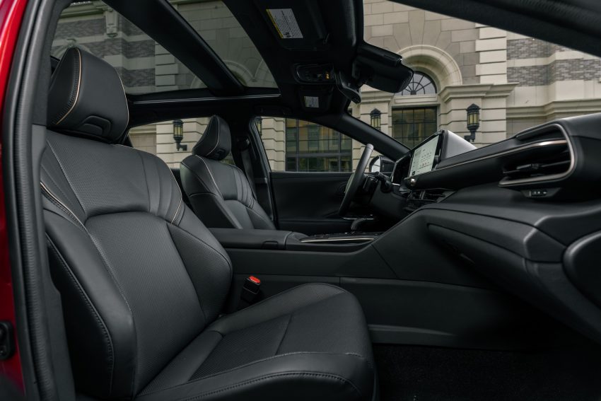 2023 Toyota Crown Crossover Platinum - Interior, Front Seats Wallpaper 850x567 #6