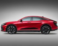 2023 Toyota Crown Crossover Platinum - Side Wallpaper 190x150