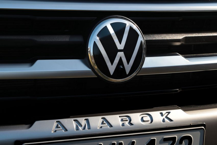 2023 Volkswagen Amarok - Badge Wallpaper 850x567 #16