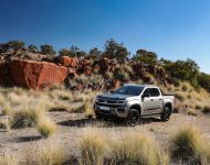 2023 Volkswagen Amarok - Front Three-Quarter Wallpaper 190x150