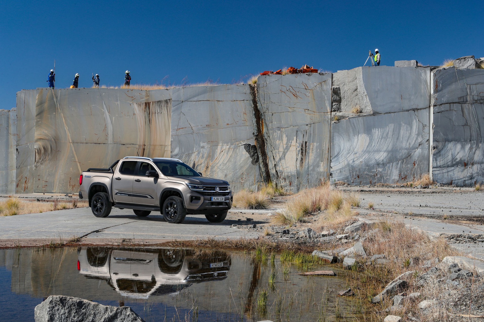 Download 2023 Volkswagen Amarok - Front Three-Quarter HD Wallpaper 1920x1280 #50