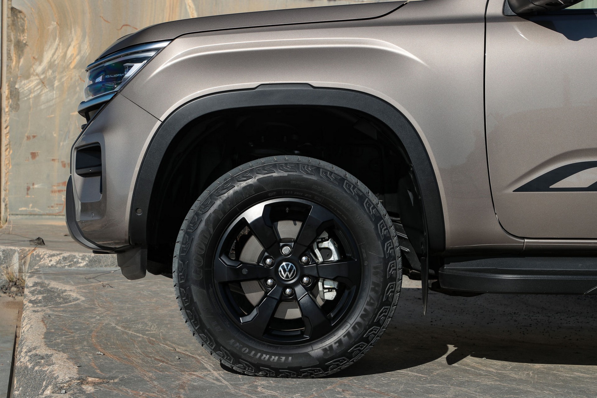 Download 2023 Volkswagen Amarok - Wheel HD Wallpaper 1920x1280 #81