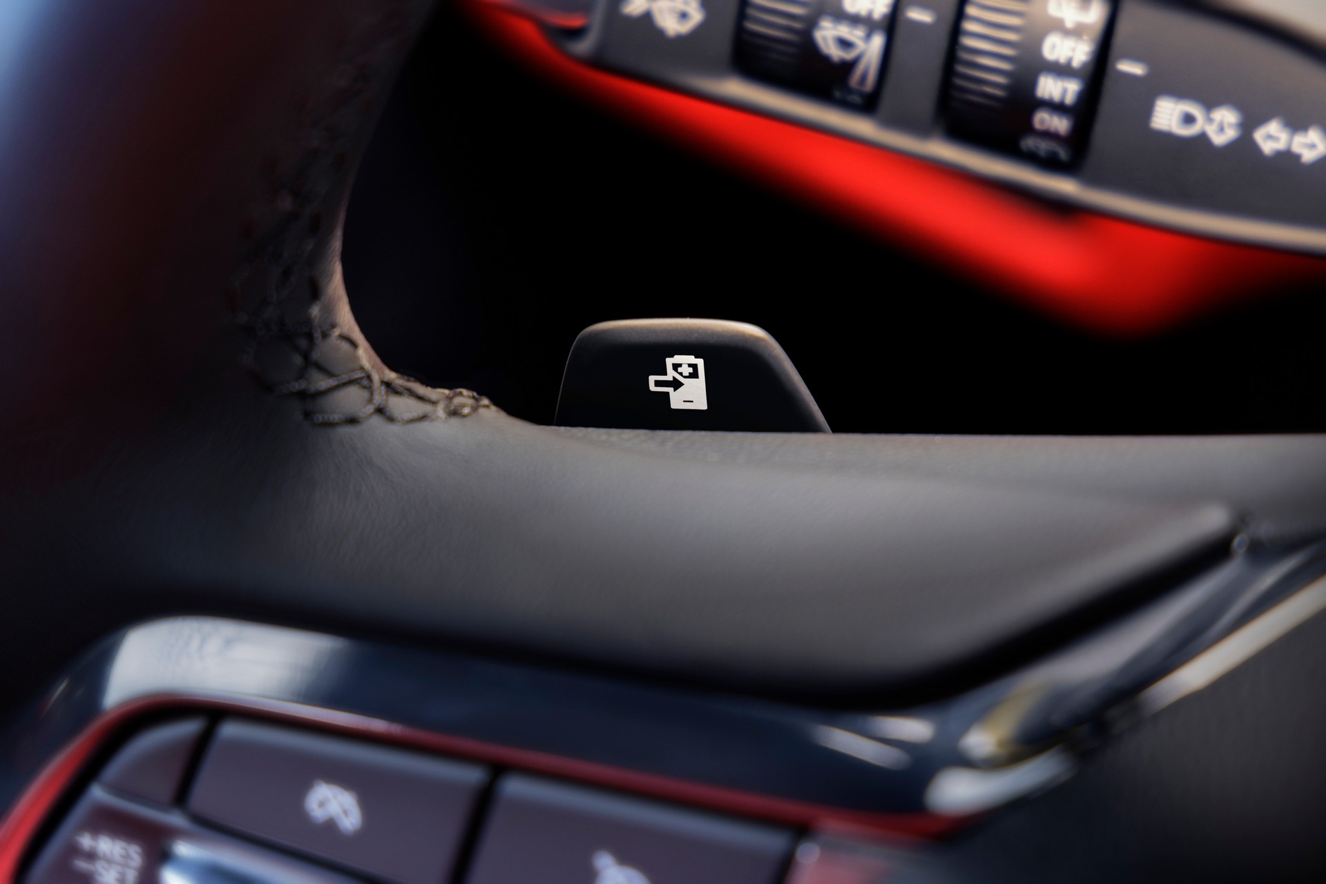 Download 2024 Chevrolet Blazer EV SS - Interior, Detail HD Wallpaper 1920x1281 #30