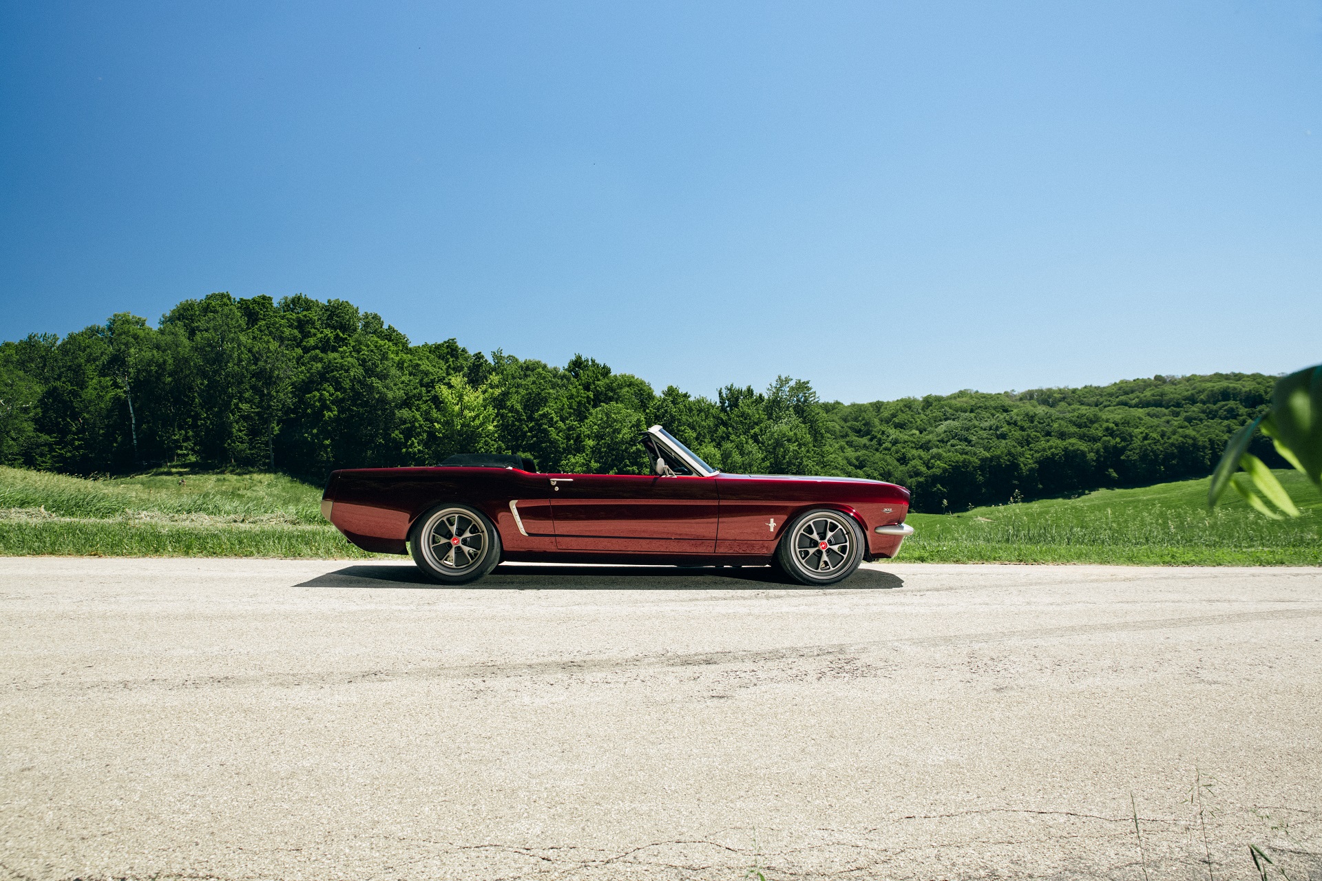 Download 1964 Ford Mustang Convertible CAGED by Ringbrothers - Side HD Wallpaper 1920x1280 #2