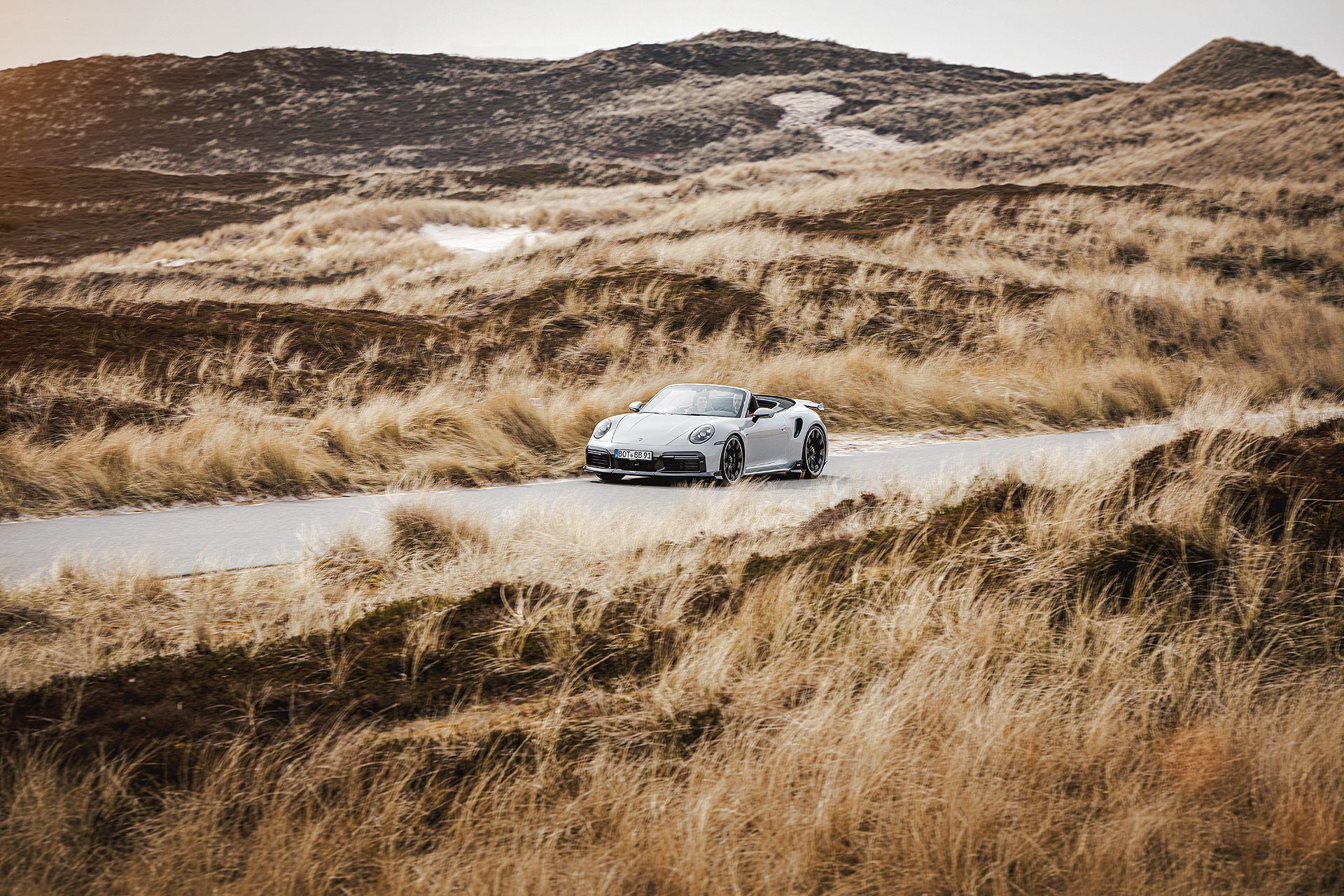 Download 2022 Brabus 820 based on Porsche 911 Turbo S Cabriolet - Front Three-Quarter HD Wallpaper 1920x1280 #11