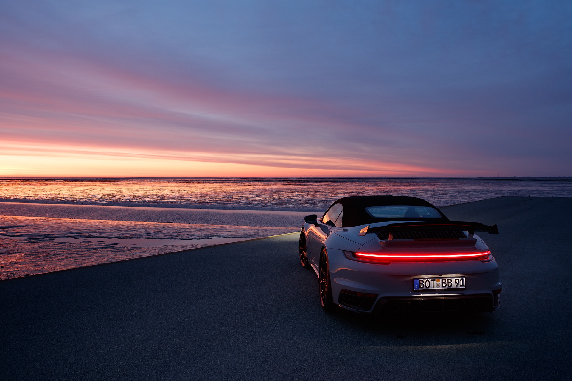 Download 2022 Brabus 820 based on Porsche 911 Turbo S Cabriolet - Rear HD Wallpaper 1920x1280 #49