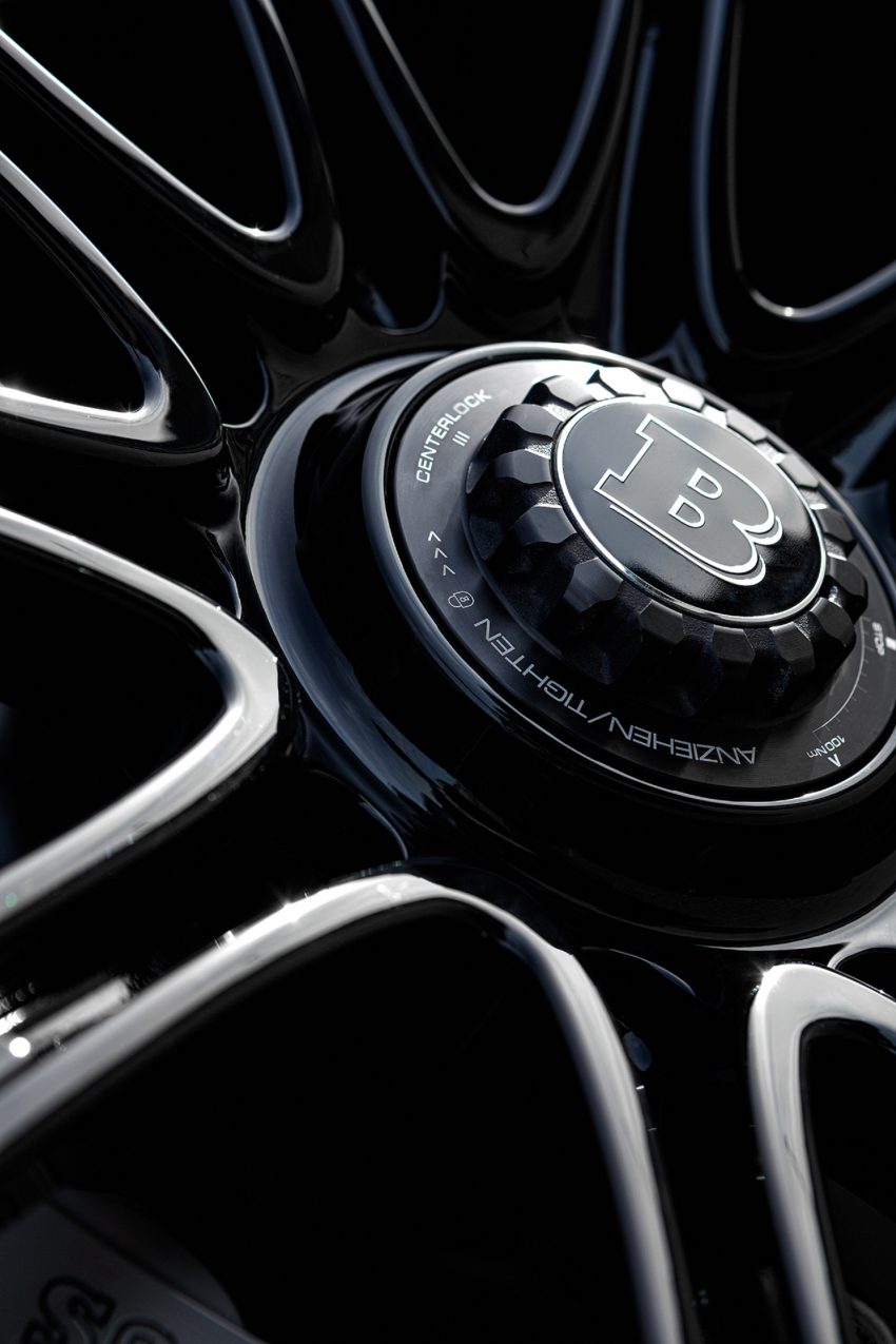 2022 Brabus 820 based on Porsche 911 Turbo S Cabriolet - Wheel Phone Wallpaper 850x1275 #63