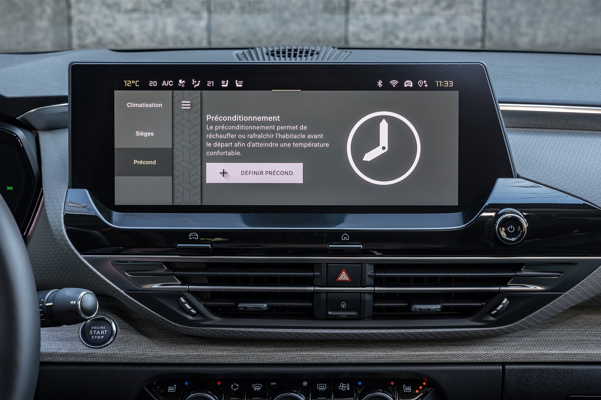 Download 2022 Citroën C5 X Hybrid - Central Console HD Wallpaper 1921x1280 #24