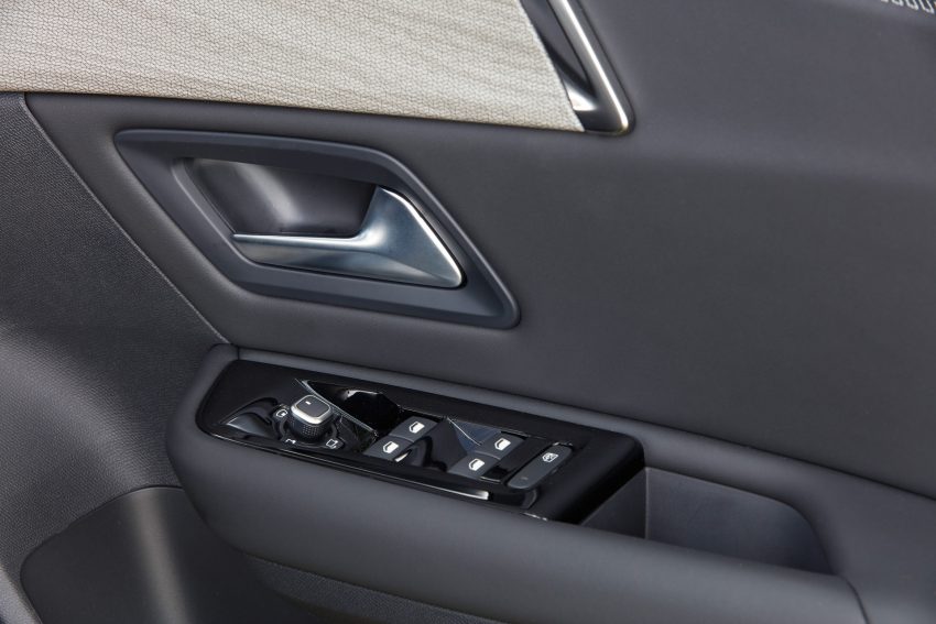 2022 Citroën C5 X Hybrid - UK version - Interior, Detail Wallpaper 850x567 #65