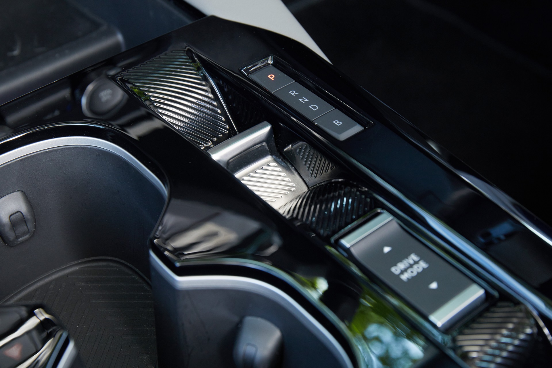 Download 2022 Citroën C5 X Hybrid - UK version - Interior, Detail HD Wallpaper 1920x1280 #55