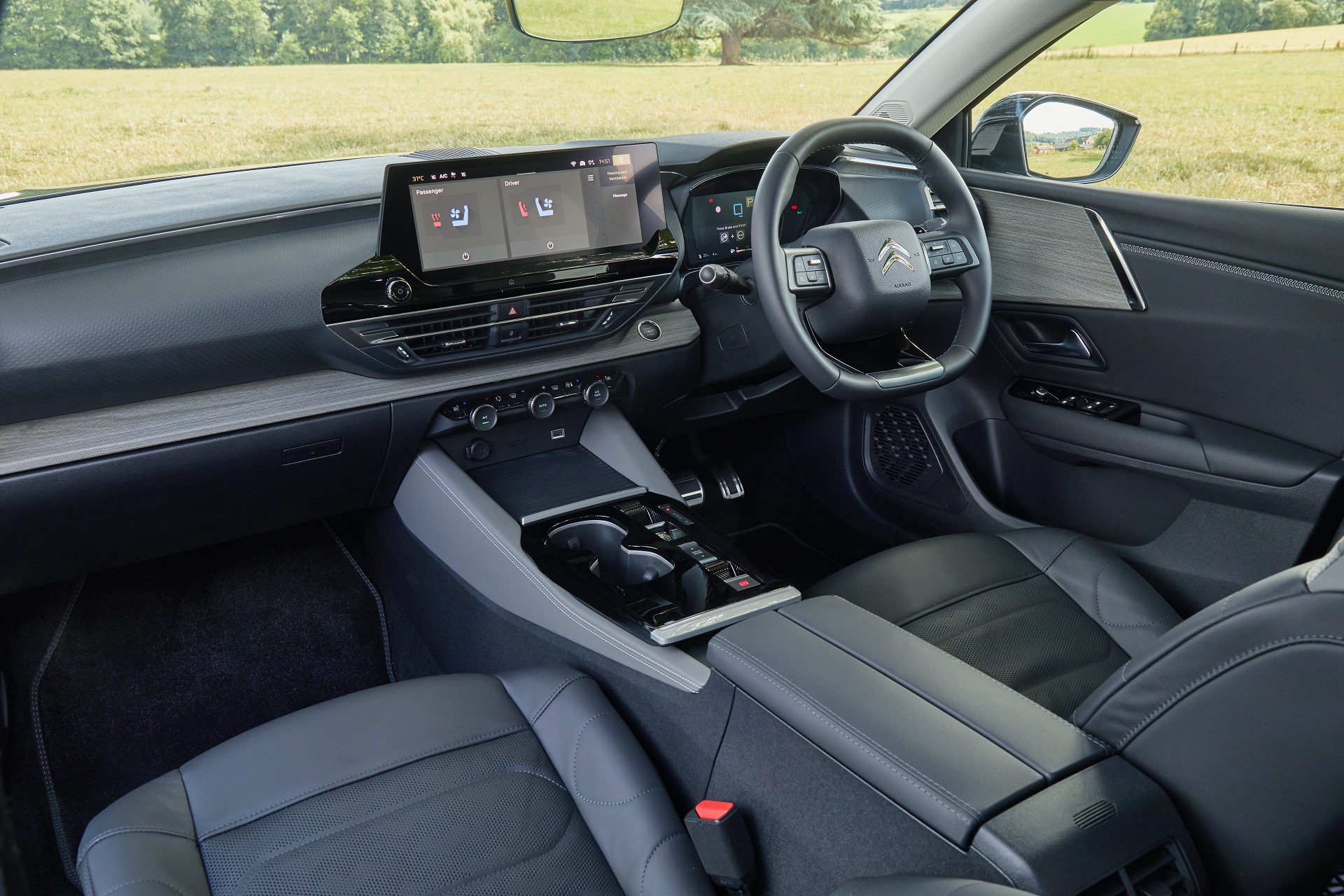 Download 2022 Citroën C5 X Hybrid - UK version - Interior HD Wallpaper 1920x1280 #49
