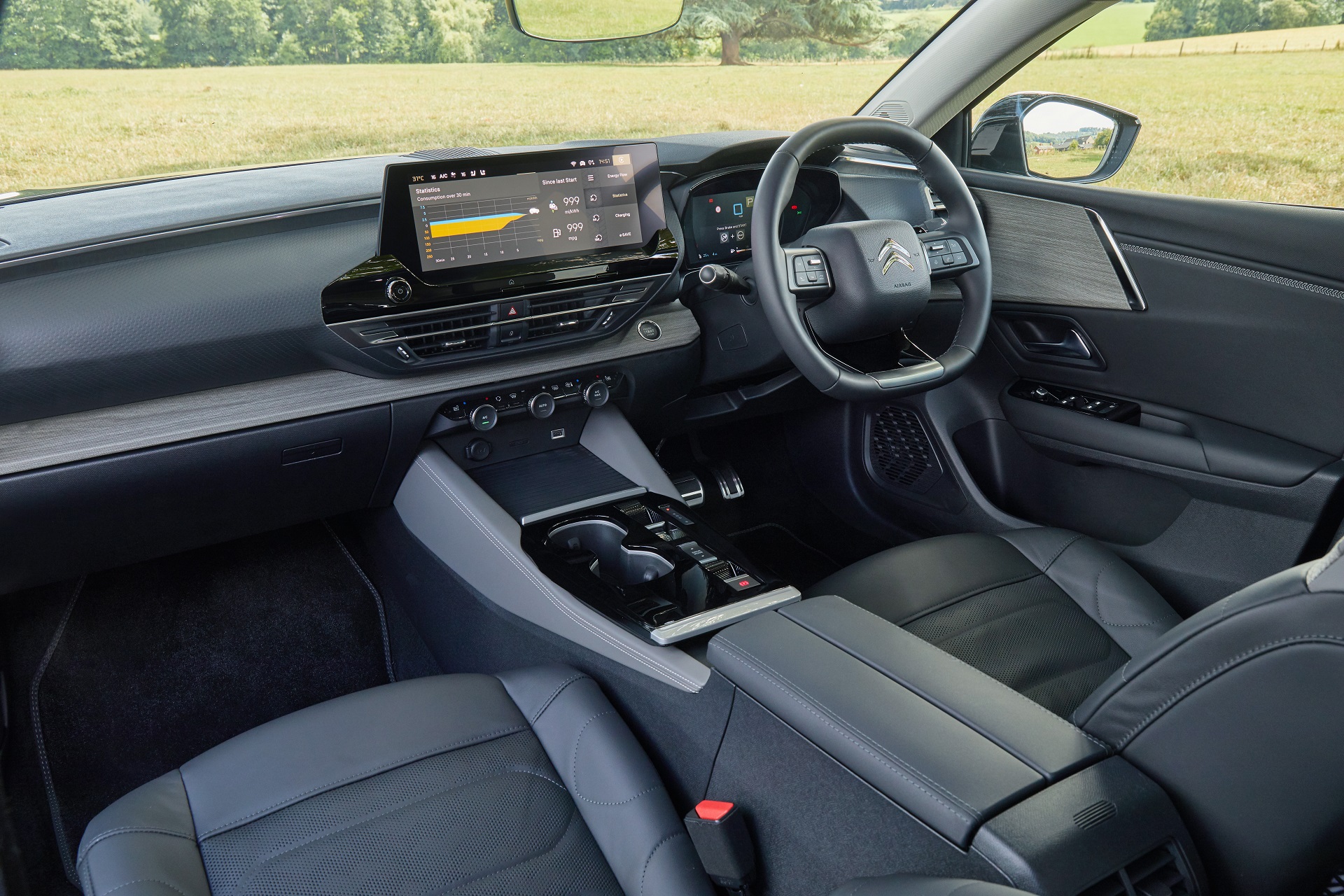 Download 2022 Citroën C5 X Hybrid - UK version - Interior HD Wallpaper 1920x1280 #51