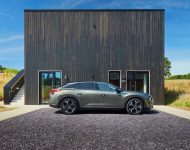 2022 Citroën C5 X Hybrid - UK version - Side Wallpaper 190x150