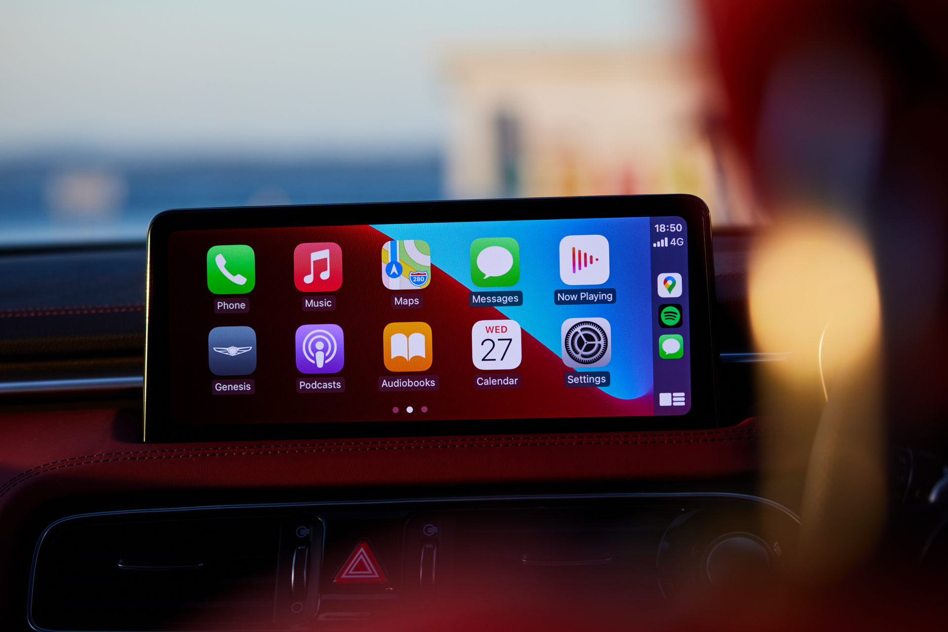 Download 2022 Genesis G70 Shooting Brake - Central Console HD Wallpaper 1920x1281 #49