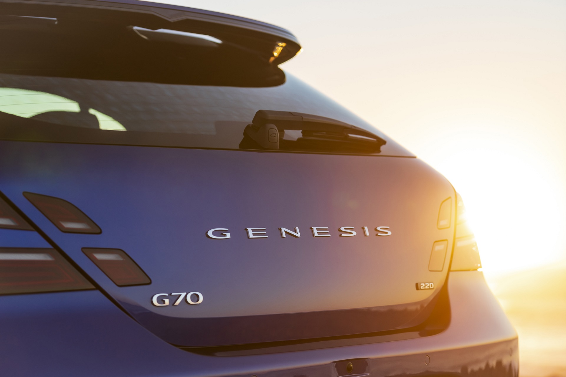 Download 2022 Genesis G70 Shooting Brake - Detail HD Wallpaper 1921x1280 #67