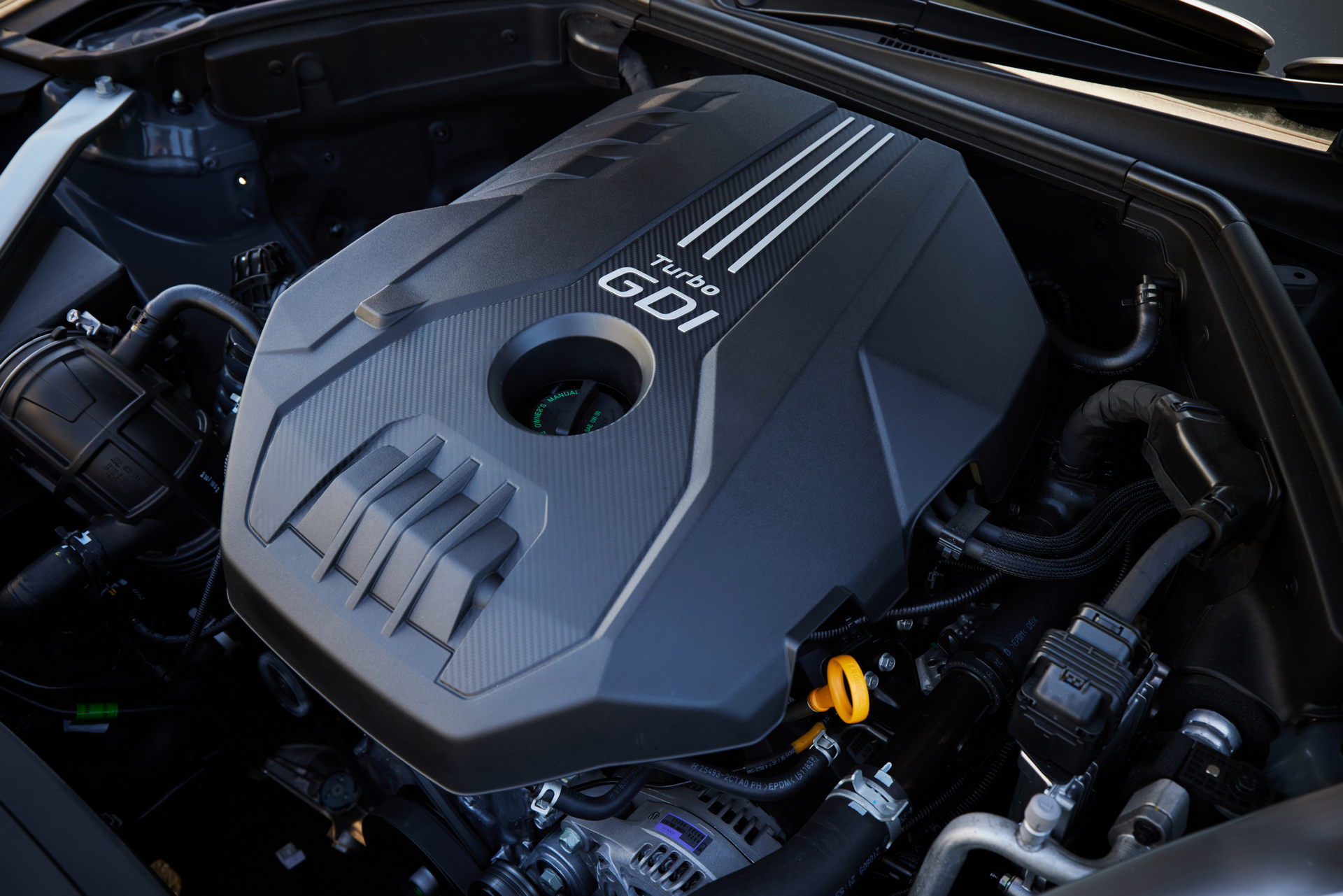 Download 2022 Genesis G70 Shooting Brake - Engine HD Wallpaper 1920x1281 #44