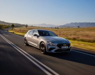 2022 Genesis G70 Shooting Brake - Front Three-Quarter Wallpaper 190x150