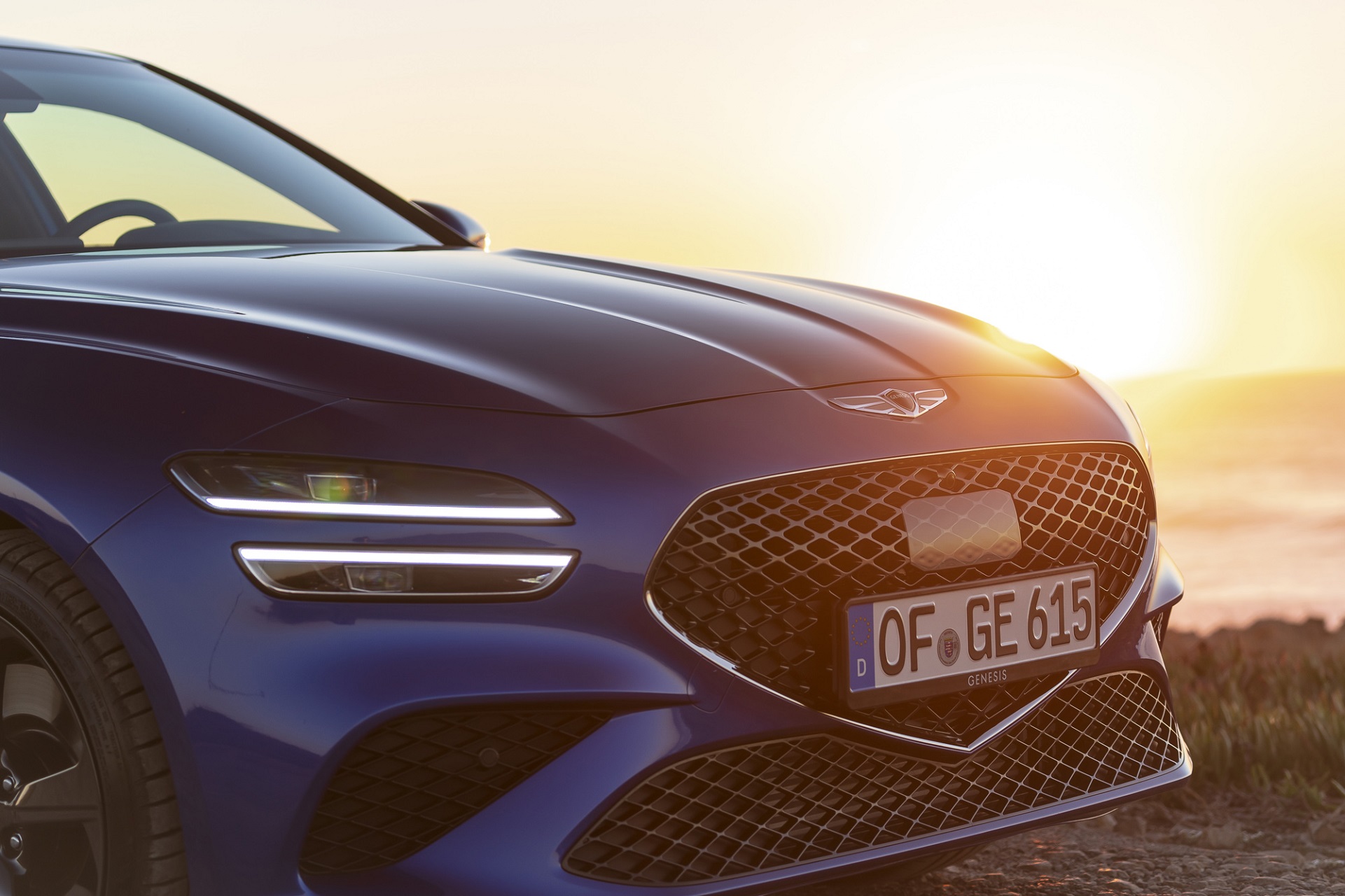 Download 2022 Genesis G70 Shooting Brake - Front HD Wallpaper 1921x1280 #66