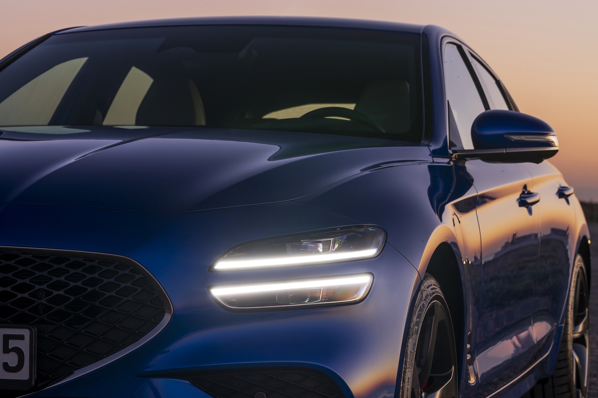 Download 2022 Genesis G70 Shooting Brake - Headlight HD Wallpaper 1921x1280 #65