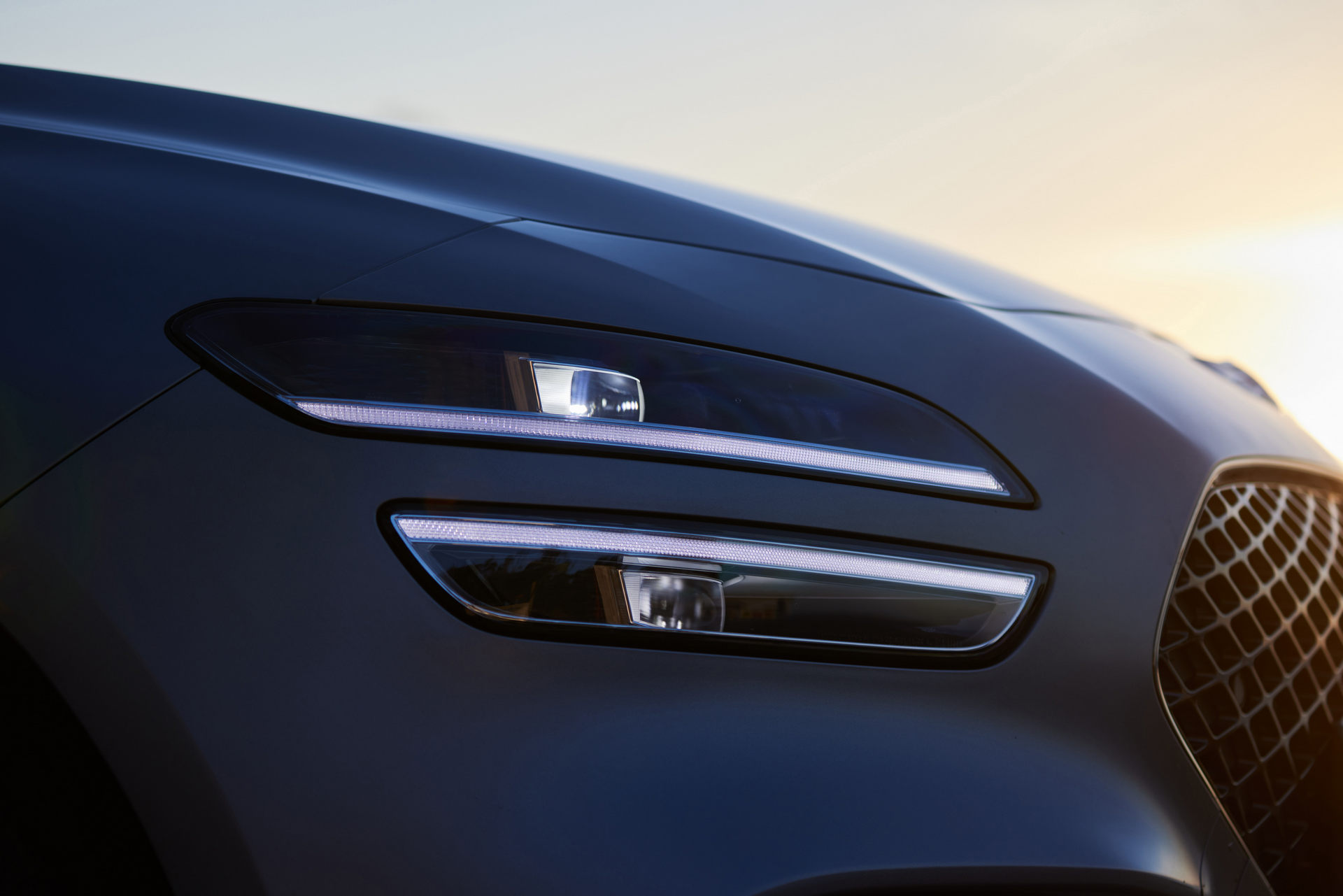 Download 2022 Genesis G70 Shooting Brake - Headlight HD Wallpaper 1920x1281 #35