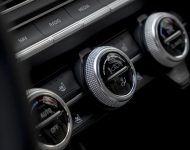 2022 Genesis G70 Shooting Brake - Interior, Detail Wallpaper 190x150