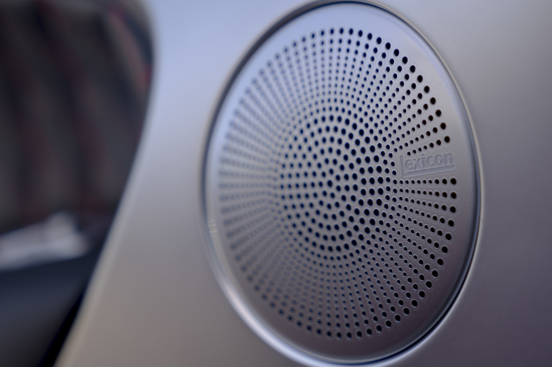 Download 2022 Genesis G70 Shooting Brake - Interior, Detail HD Wallpaper 1921x1280 #93