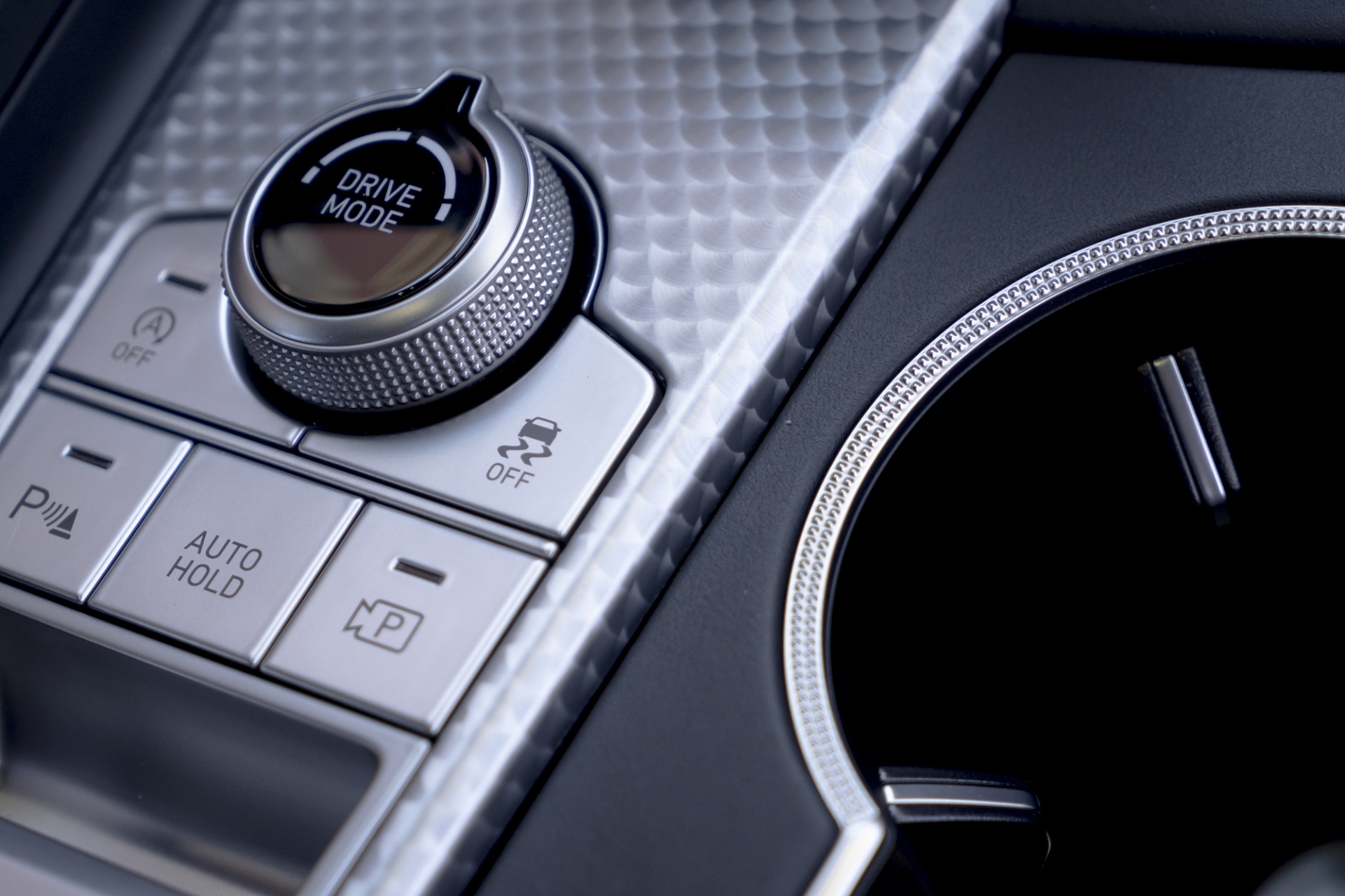 Download 2022 Genesis G70 Shooting Brake - Interior, Detail HD Wallpaper 1921x1280 #95