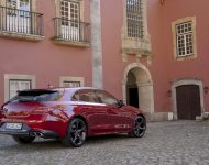 2022 Genesis G70 Shooting Brake - Rear Three-Quarter Wallpaper 190x150