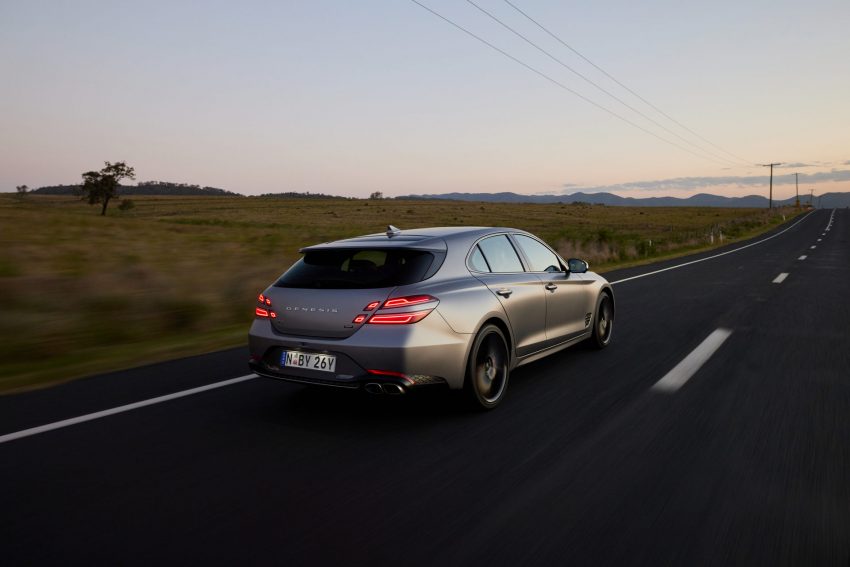 2022 Genesis G70 Shooting Brake - Rear Three-Quarter Wallpaper 850x567 #23