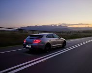 2022 Genesis G70 Shooting Brake - Rear Three-Quarter Wallpaper 190x150