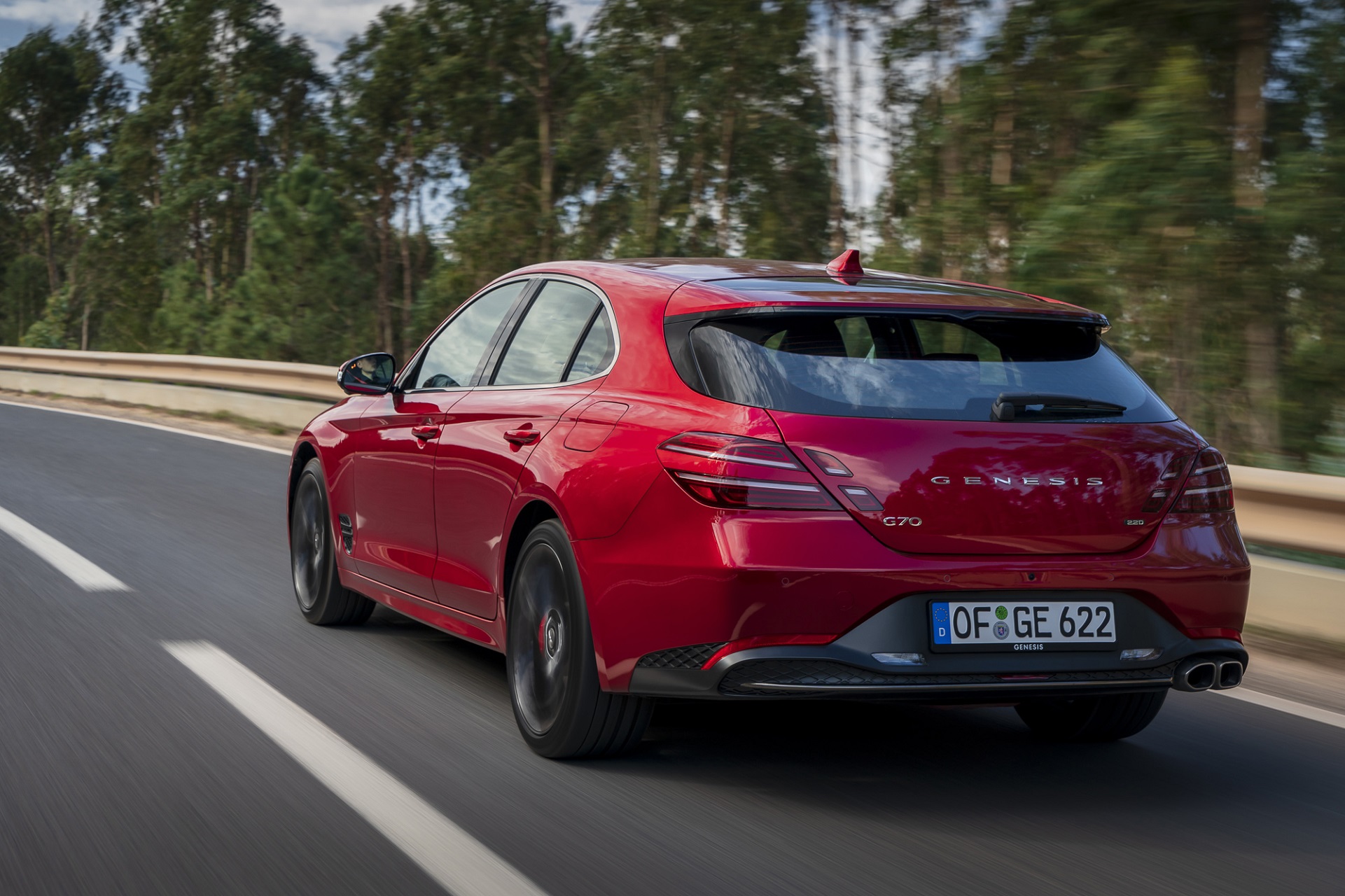 Download 2022 Genesis G70 Shooting Brake - Rear HD Wallpaper 1921x1280 #71