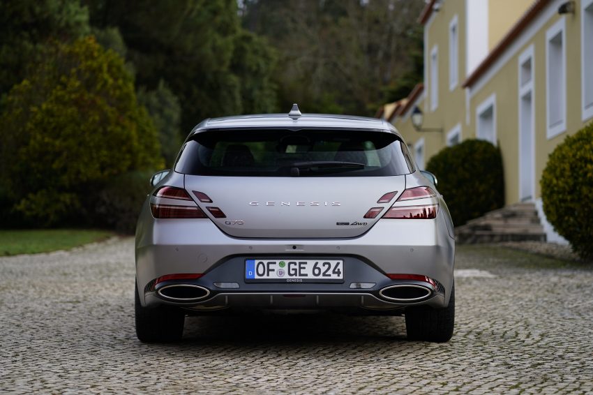 2022 Genesis G70 Shooting Brake - Rear Wallpaper 850x566 #108